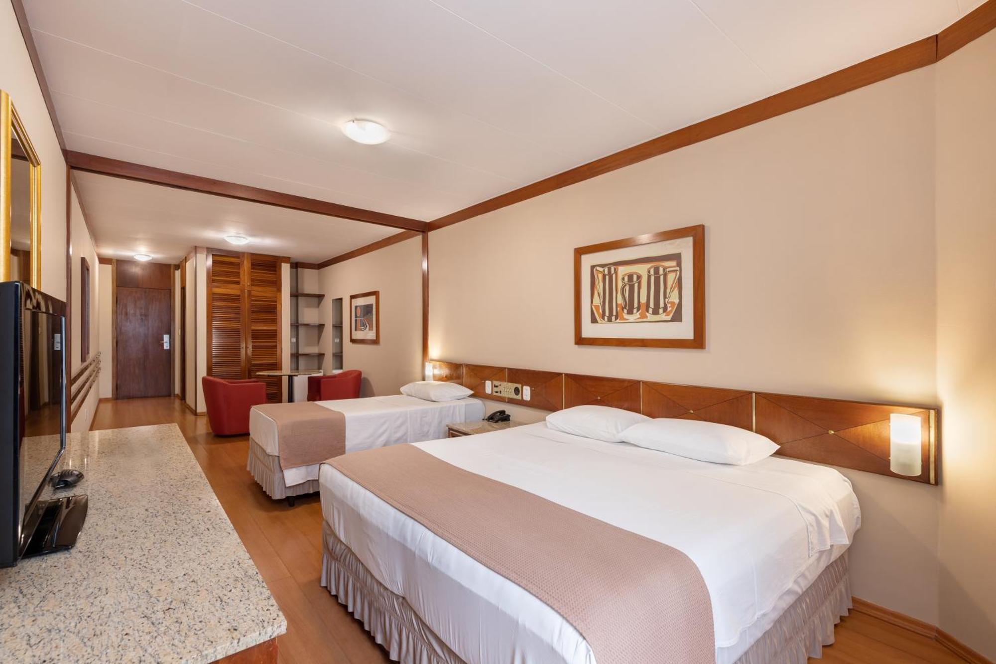 Hotel Crystal